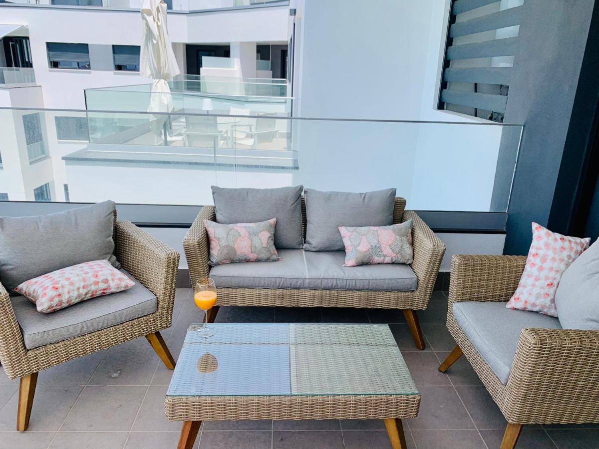 Sea View Luxury New Apartment Marbella Port Exteriör bild