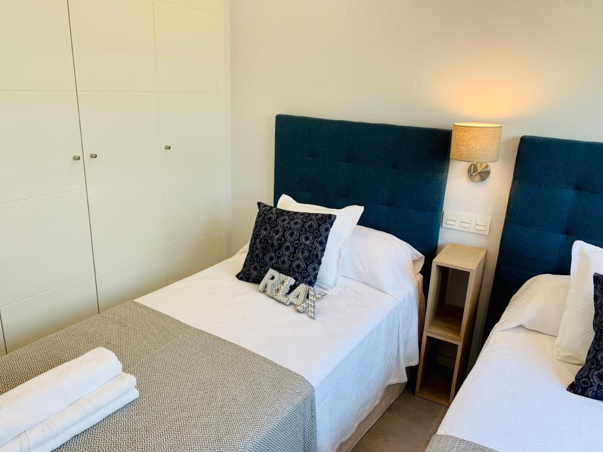 Sea View Luxury New Apartment Marbella Port Exteriör bild