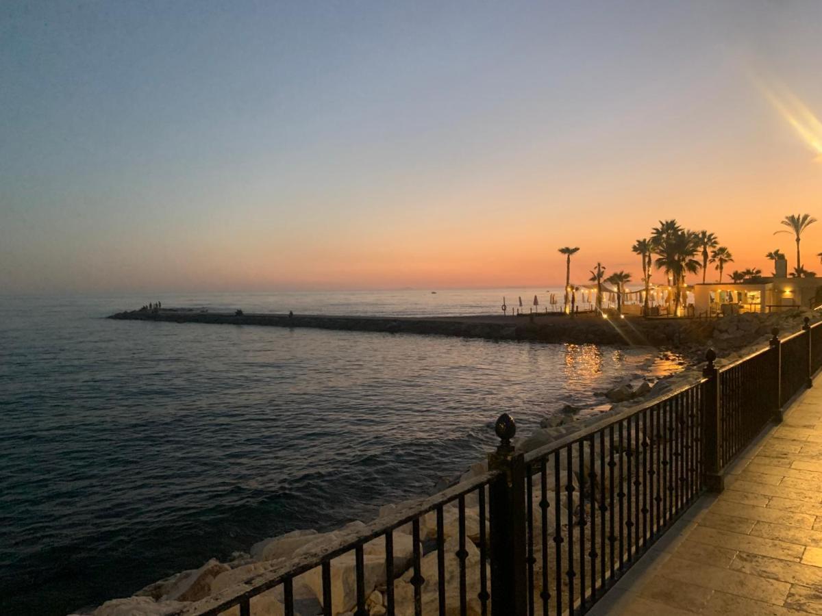 Sea View Luxury New Apartment Marbella Port Exteriör bild